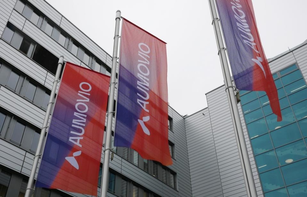 Aumovio has to revise its forecast downwards - | due to a million-euro ...