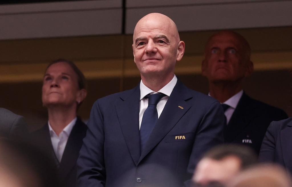 Nach Trump-Anruf: Infantino verteidigt FIFA-Gremien und weist Kritik ...