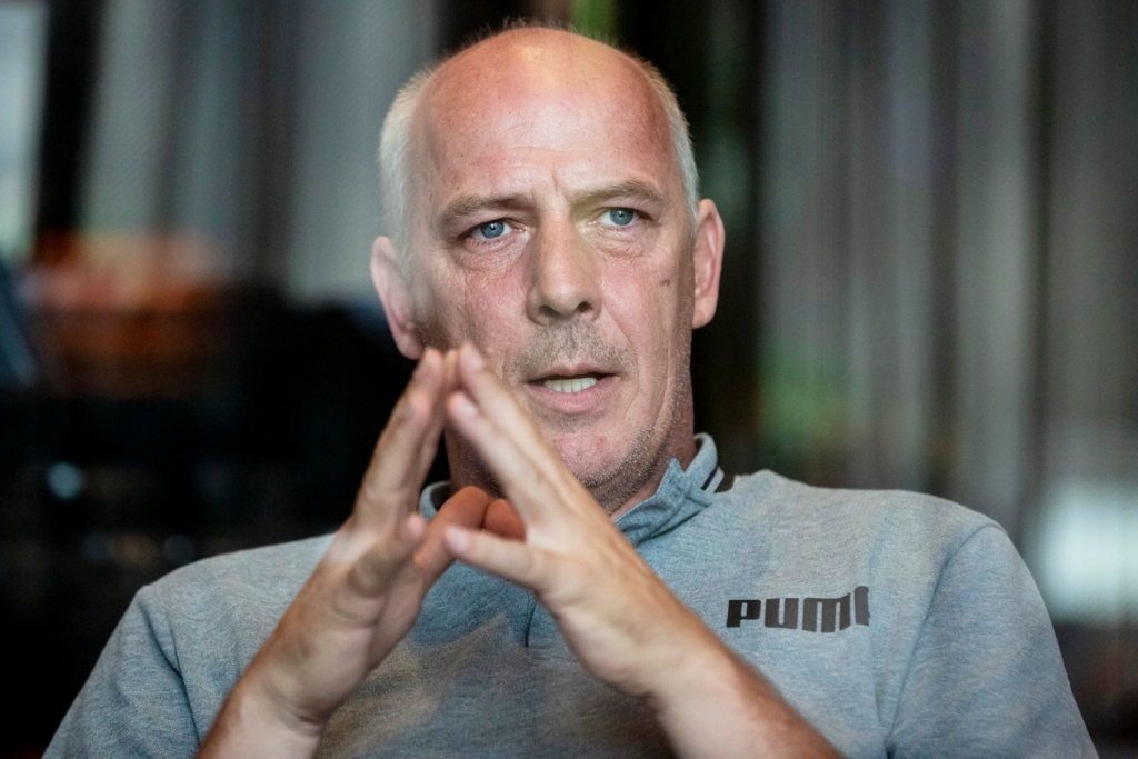 Mario-Basler-spielt-sich-selbst-bei-Sturm-der-Liebe-