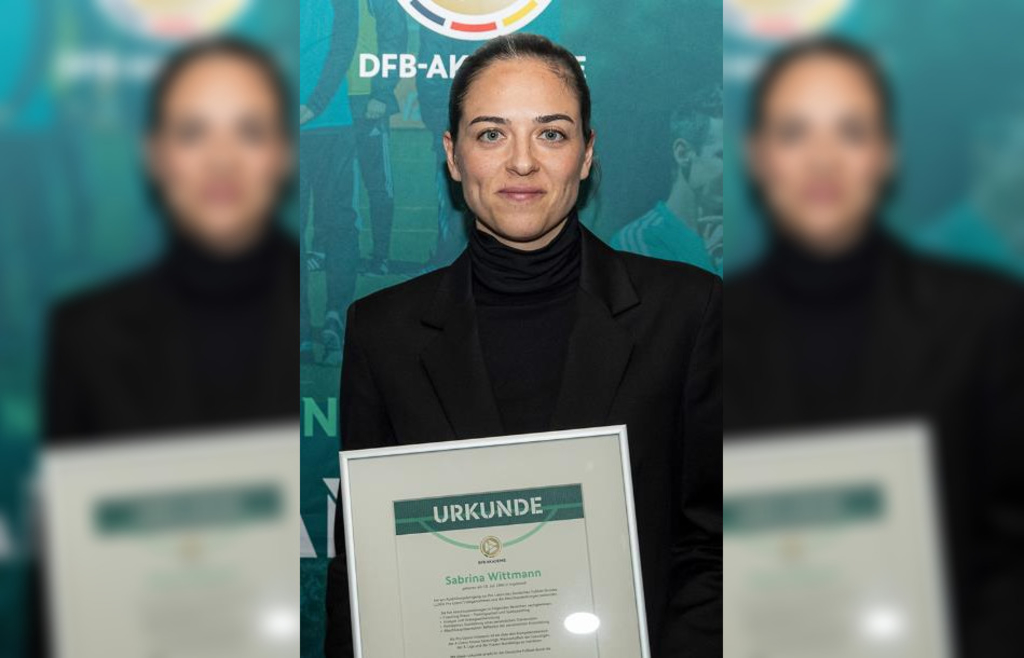 -Lebenstraum-wird-wahr-FCI-Trainerin-Sabrina-Wittmann-hat-ihre-Pro-Lizenz