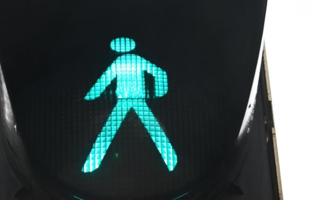 Fu-g-nger-mit-3-6-Promille-wird-in-Ingolstadt-von-Auto-angefahren-und-verletzt